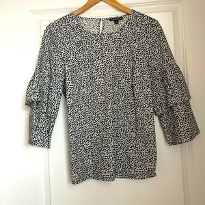 NWOT Jcrew floral ruffle sleeve blouse - stunning!